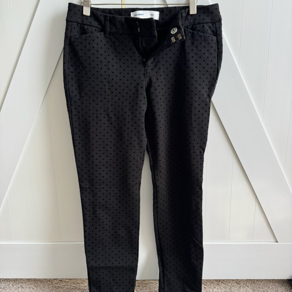 Old Navy Pixie Cut Pants